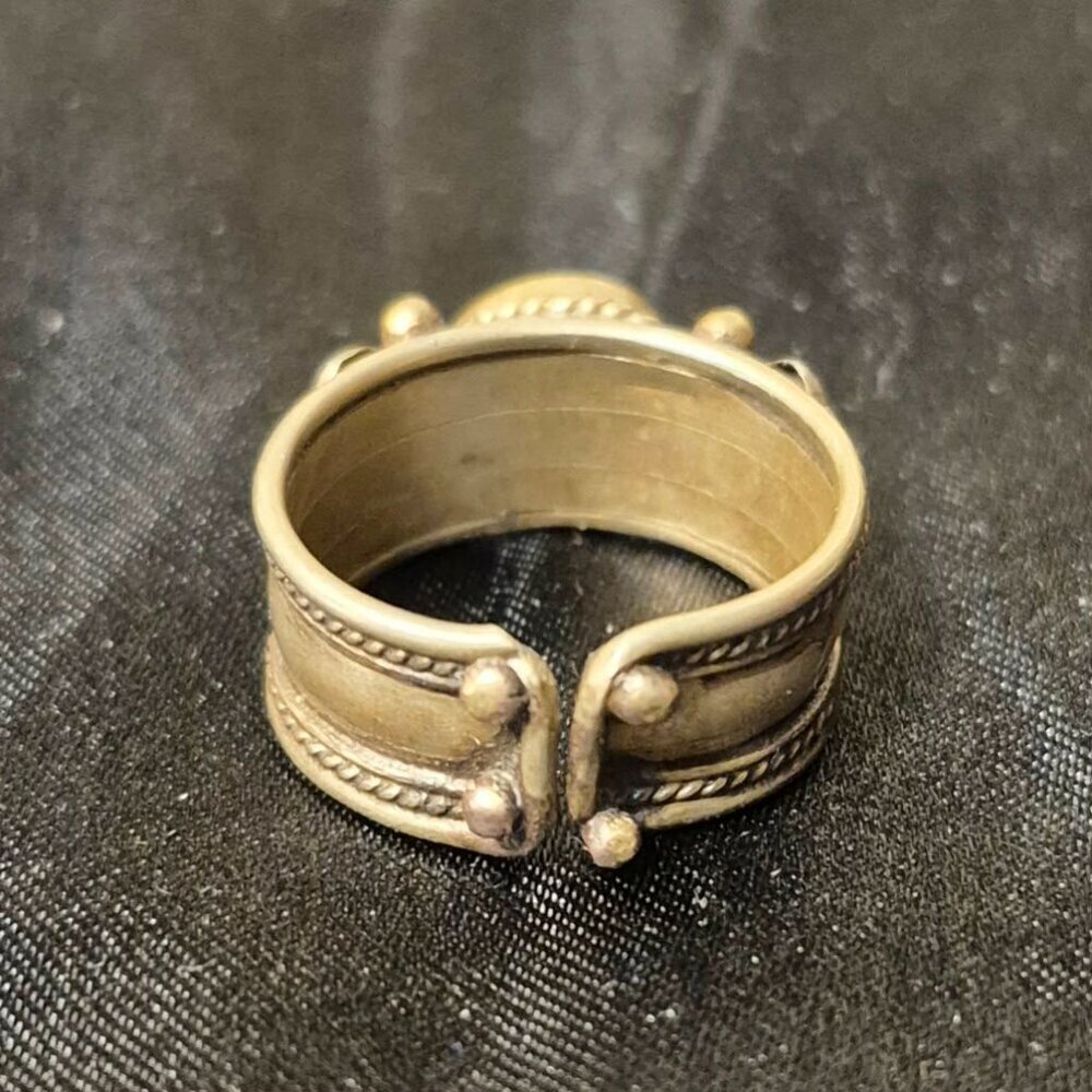 Olden Heights 🏔️🧚‍♂ Vintage Brass & Silver Adujstable Boho Ring Faux Cornaline - Picture 8 of 9
